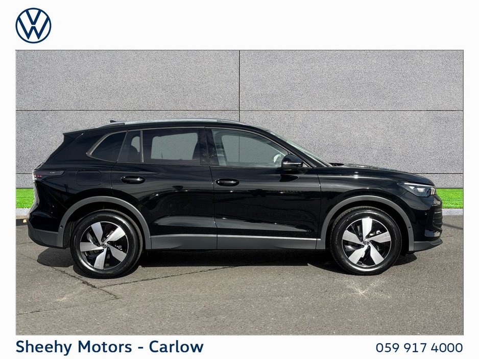 2026 Volkswagen Tiguan - image 11