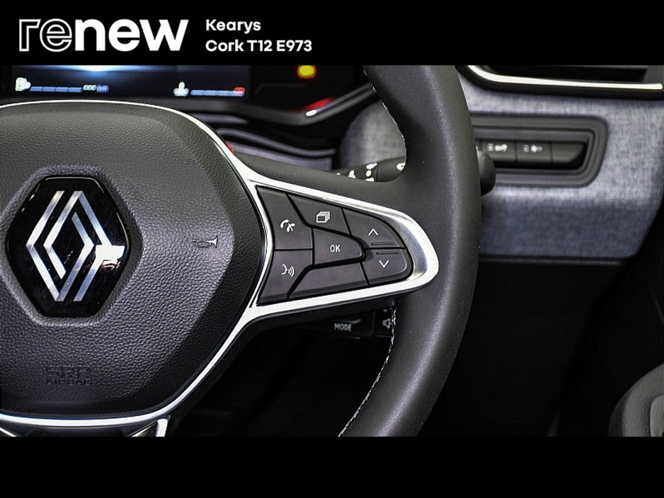 2025 Renault Clio - image 15