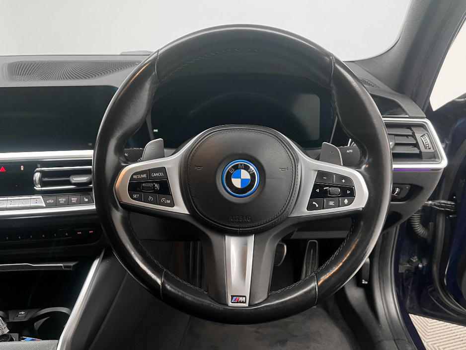 2022 BMW 3 Series 330E M SPORT PRO ED XDRIVE €29,990
