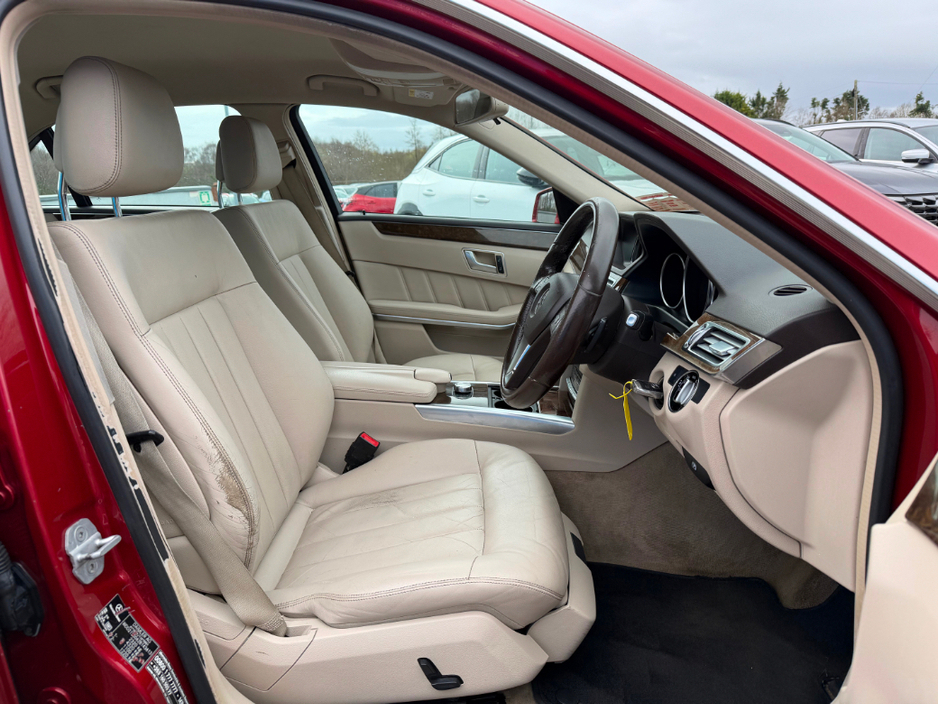 2015 Mercedes-Benz E Class - image 5