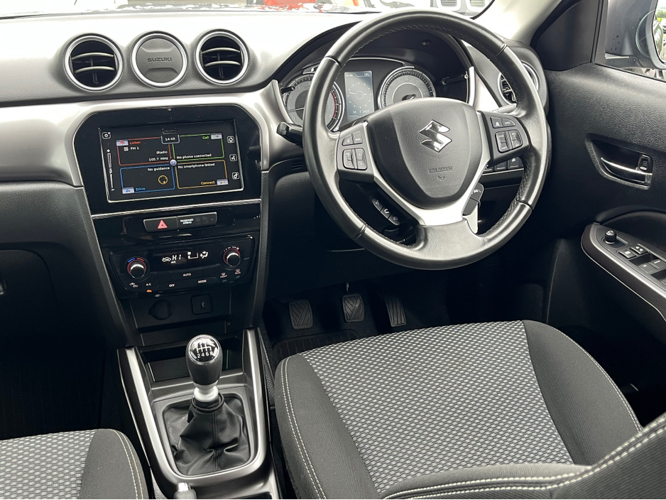 2023 Suzuki Vitara - image 15