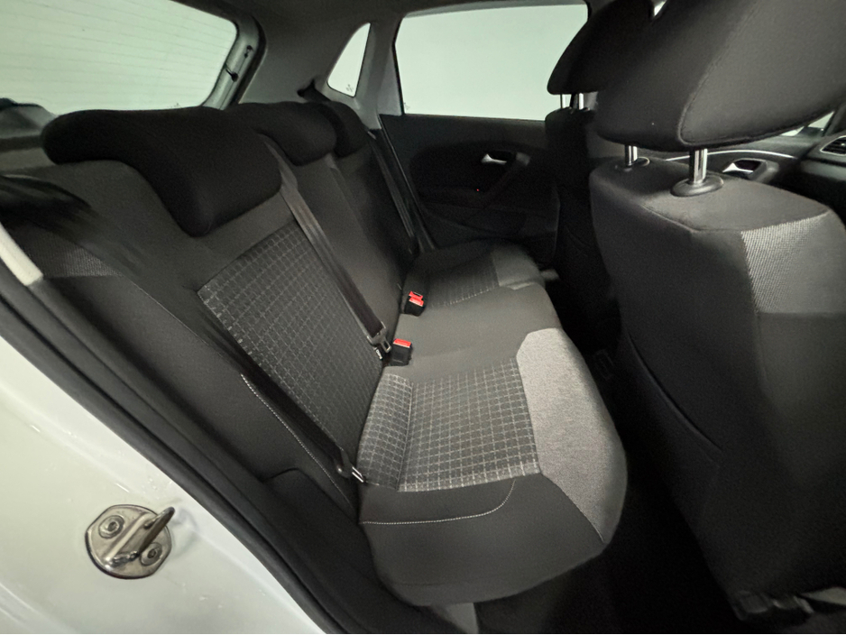 2016 Volkswagen Polo VOLKSWAGEN POLO 1.2 TSI DSG*MULTI FUNCTION WHEEL*REVERSE CAMERA*FOLDING HEATED ELECTRIC MIRRORS*TRADE INS WELCOME* €12,950