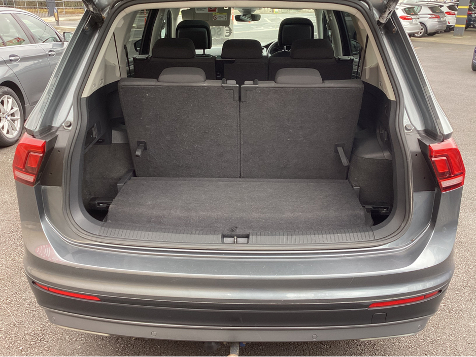 2018 Volkswagen Tiguan Allspace - image 22