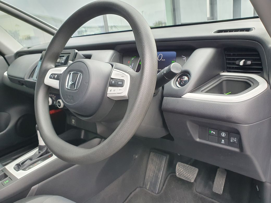 2020 Honda Jazz - image 10