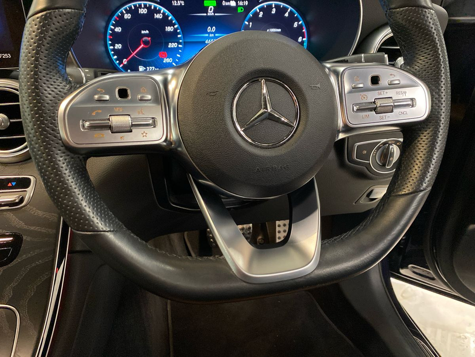 2022 Mercedes-Benz GLC Class - image 16