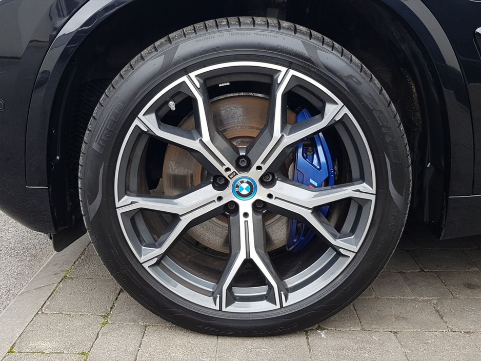 2023 BMW X5 - image 11