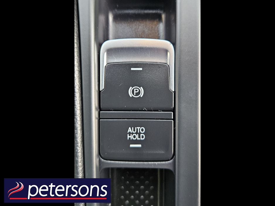 2017 Volkswagen Golf VOLKSWAGEN GOLF 1.2 PETROL AUTOMATIC - LOW MILEAGE €17,950