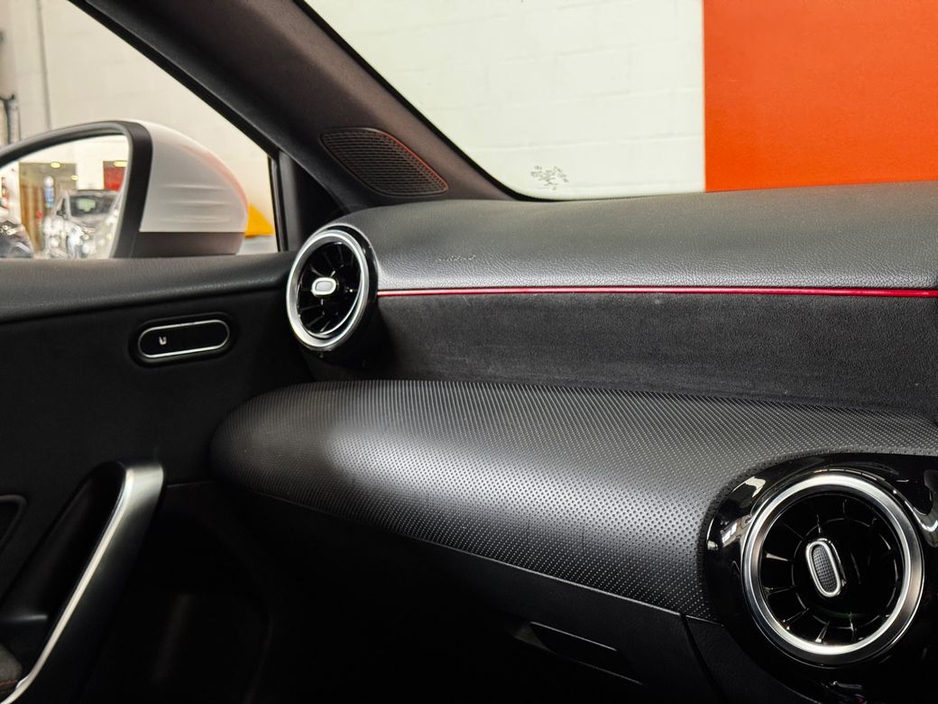 2020 Mercedes-Benz A Class - image 18