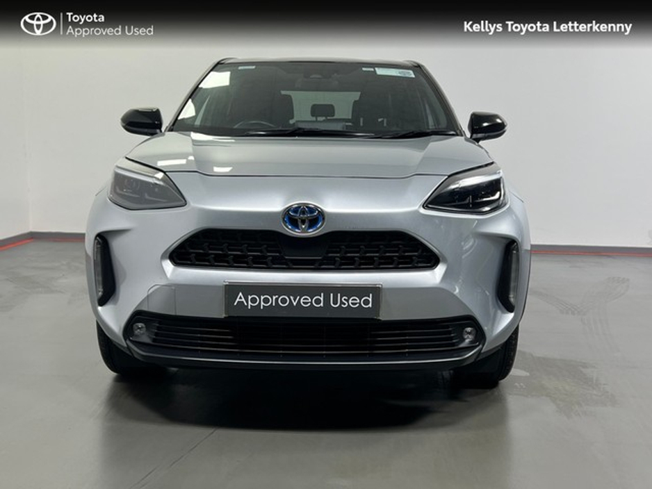 2023 Toyota Yaris Cross - image 4