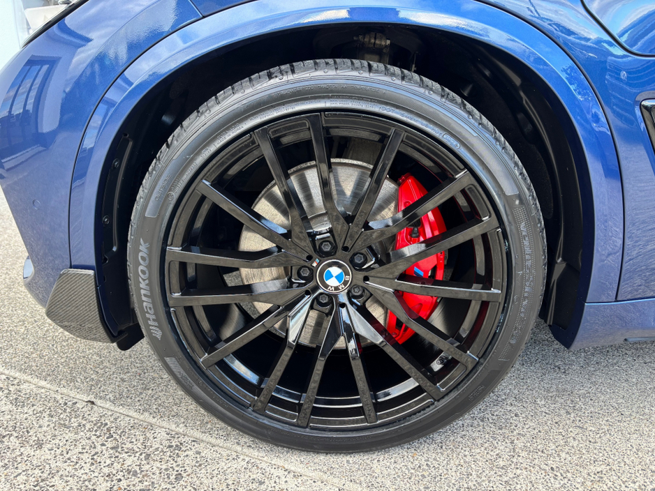 2022 BMW X5 - image 10