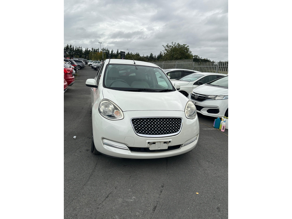 2017 Nissan March  €9,950