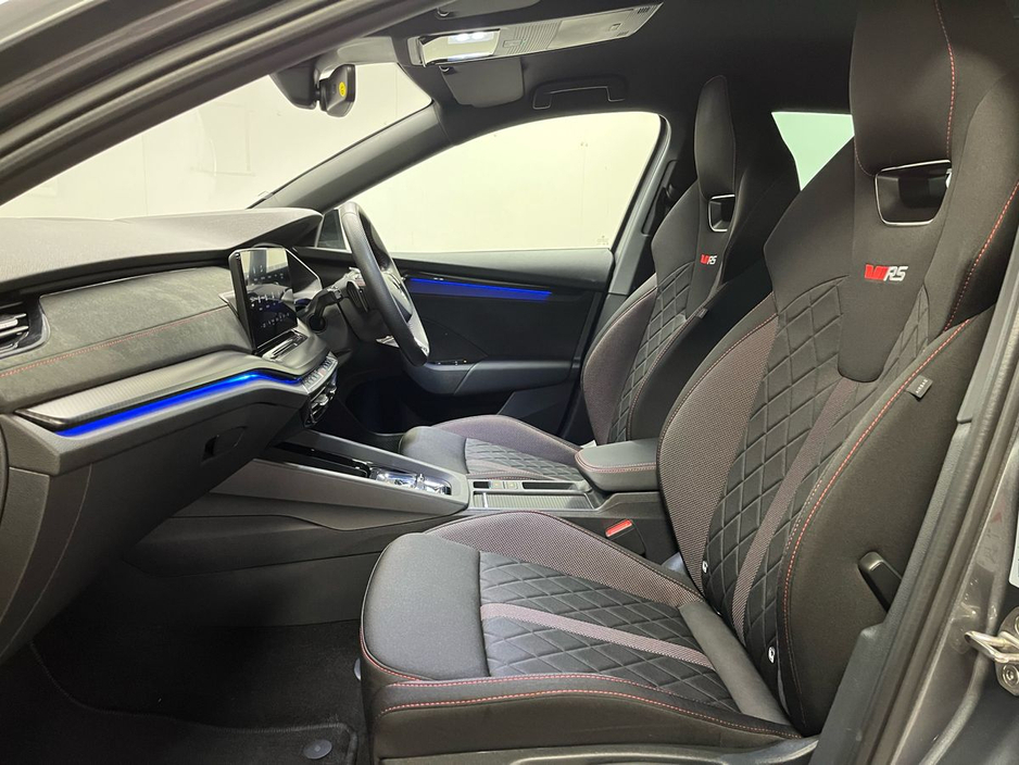 2023 Skoda Octavia - image 18