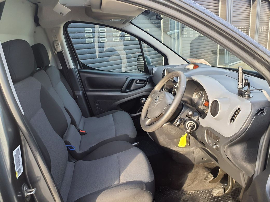 2017 Citroen Berlingo 625 LX HDI Blue 5DR *Only 66k Miles* €8,450