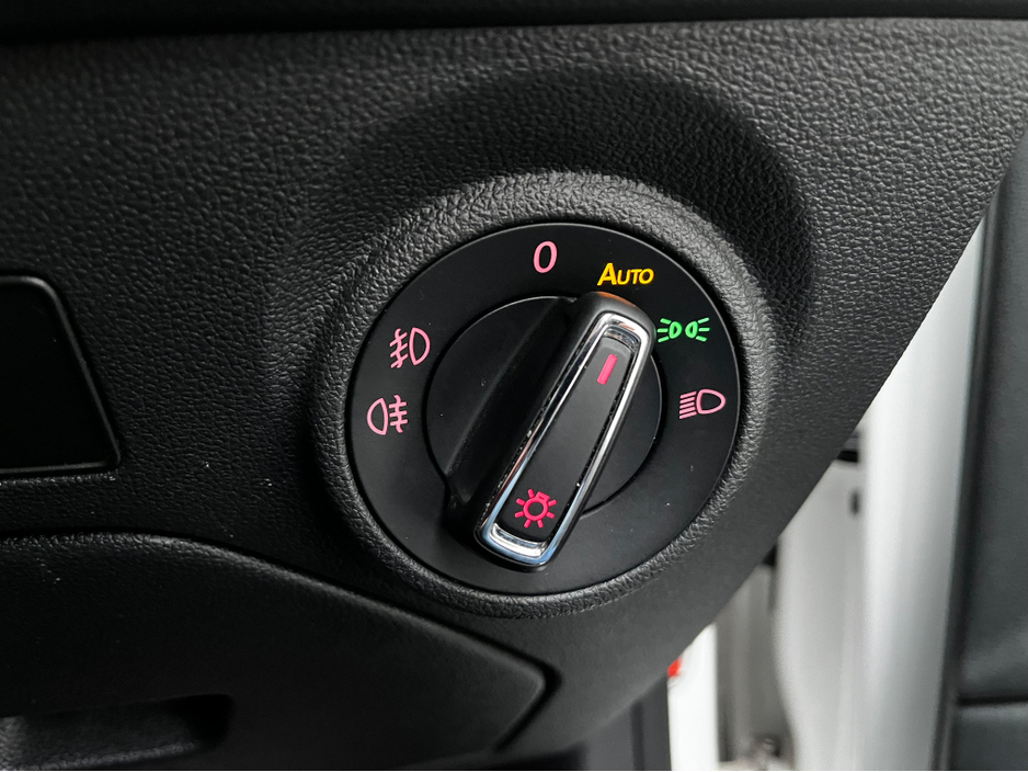 2015 SEAT Leon 1.4 TSI FR 125BHP NAV €10,900