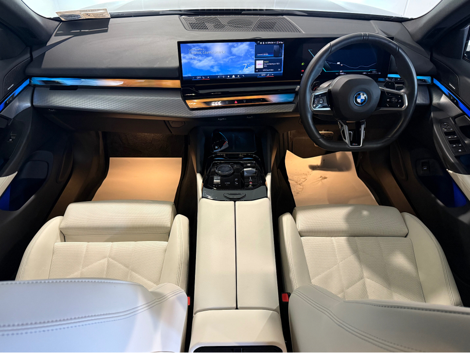 2024 BMW 5 Series 530E M SPORT 4DR AUTO €56,950