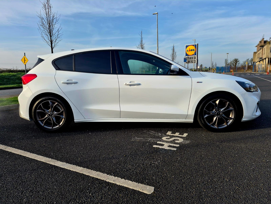 2021 Ford Focus - image 14