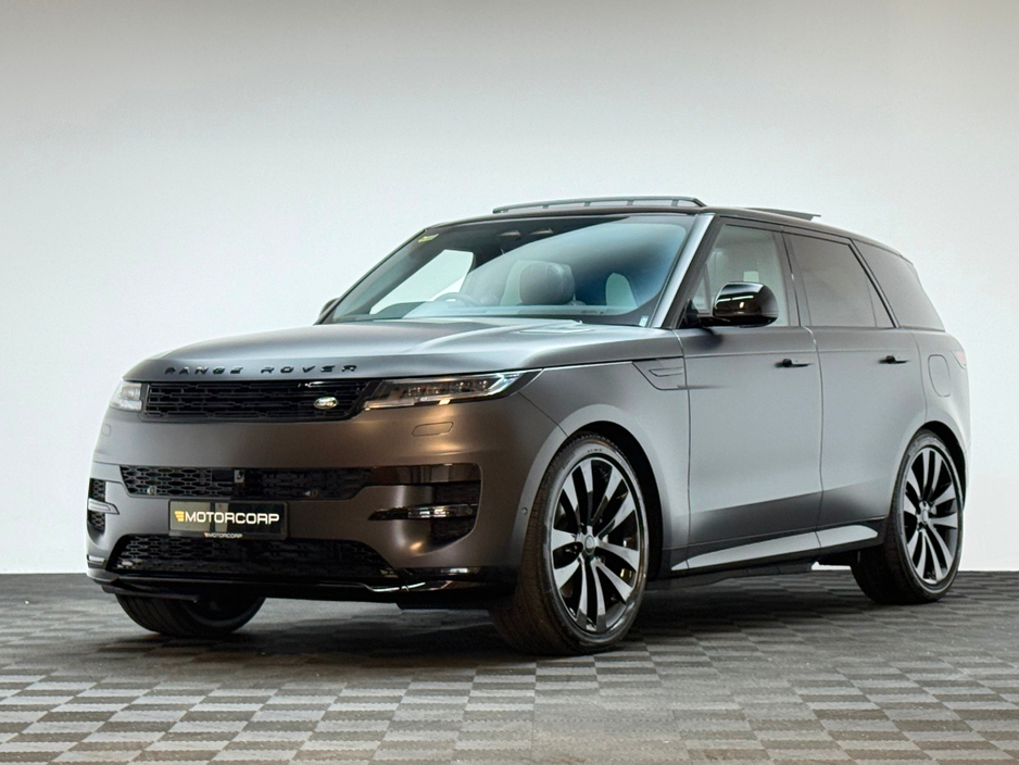 2026 Land Rover Range Rover Sport - image 3