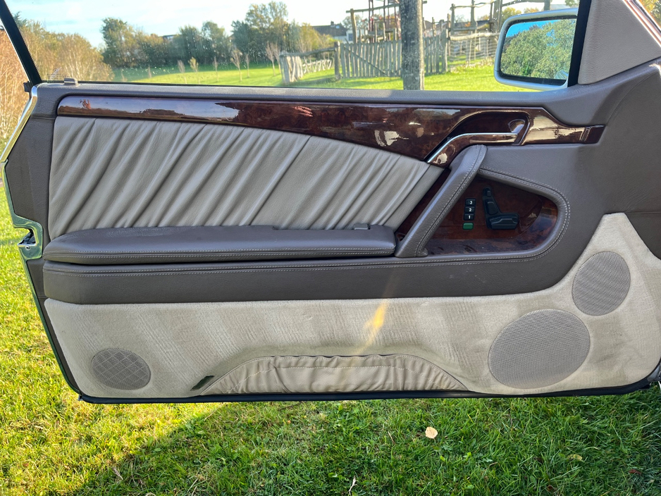 1994 Mercedes-Benz 600 - image 25