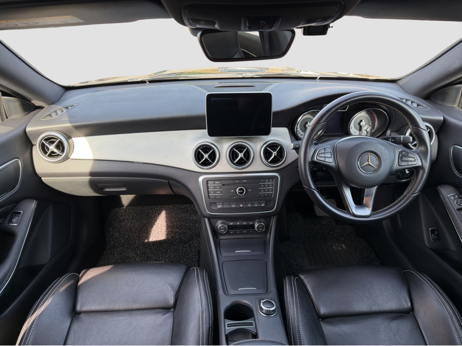2016 Mercedes-Benz CLA Class - image 9