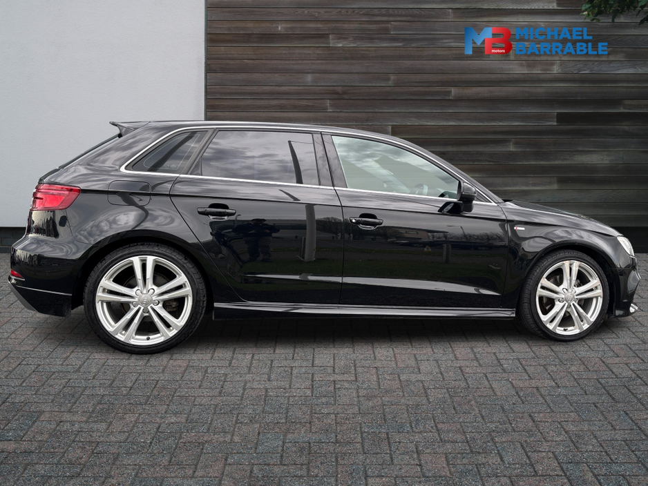 2017 Audi A3 - image 4