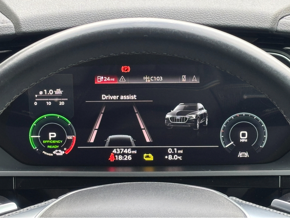 2021 Audi e-tron - image 24