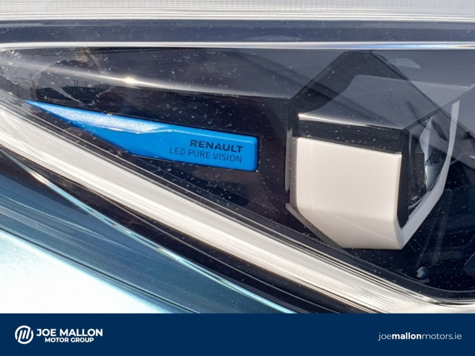 2020 Renault Zoe - image 25