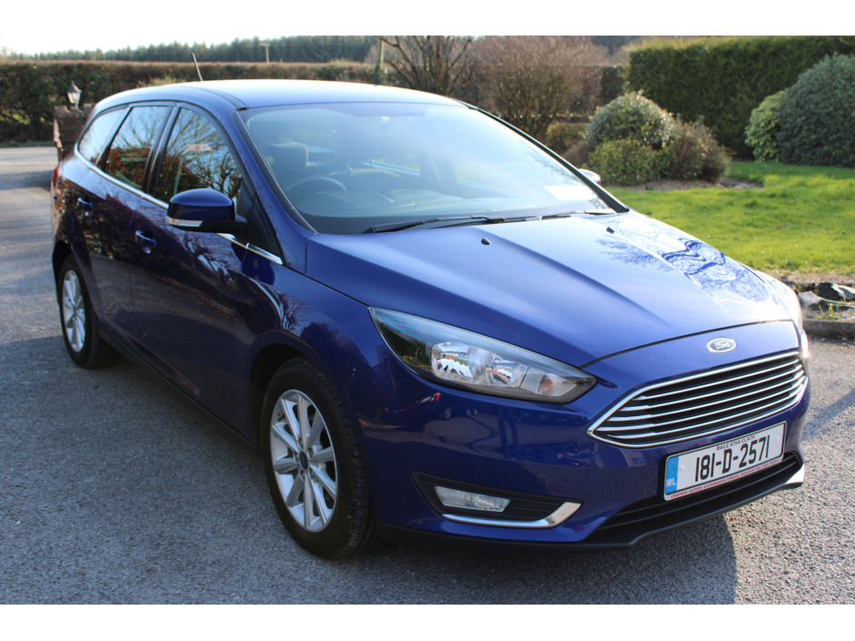 2018 Ford Focus - image 4