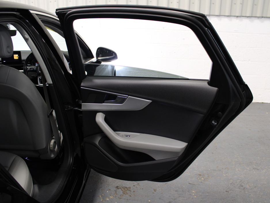 2017 Audi A4 LIMOUSINE 1.4 TFSI 150 SE ULTRA 4DR €14,950