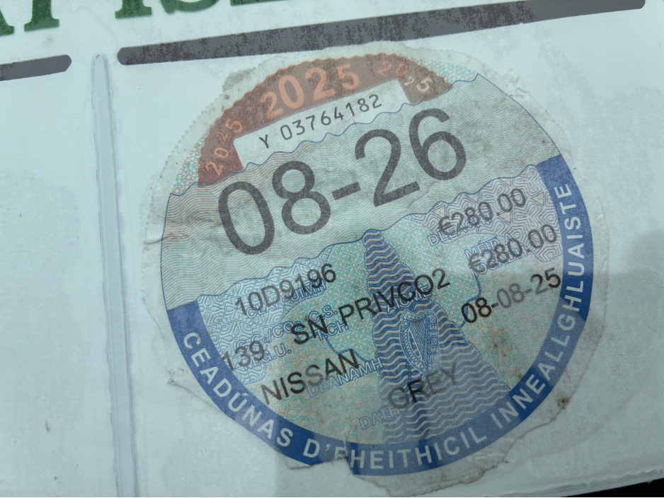 2010 Nissan Micra - image 6