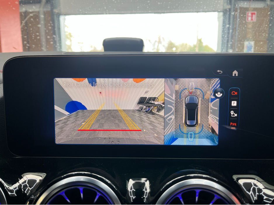 2021 Mercedes-Benz EQA - image 26