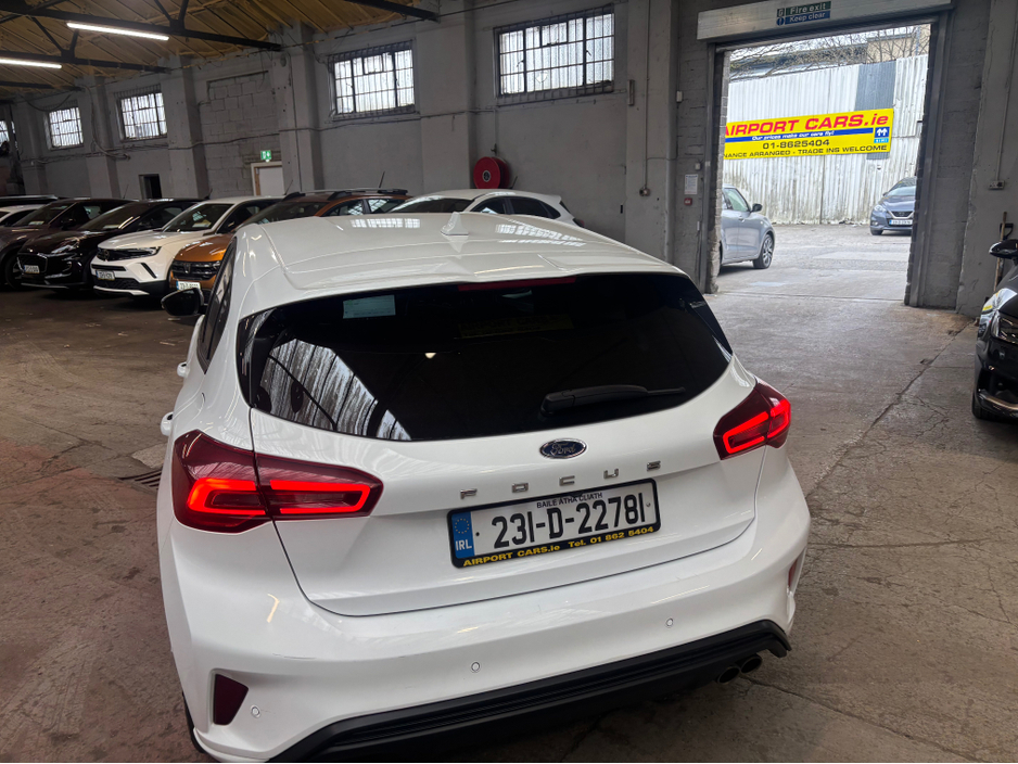 2023 Ford Focus - image 20