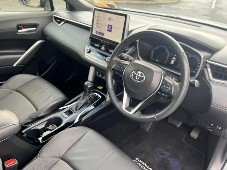 2024 Toyota Corolla Cross CROSS SOL 1.8