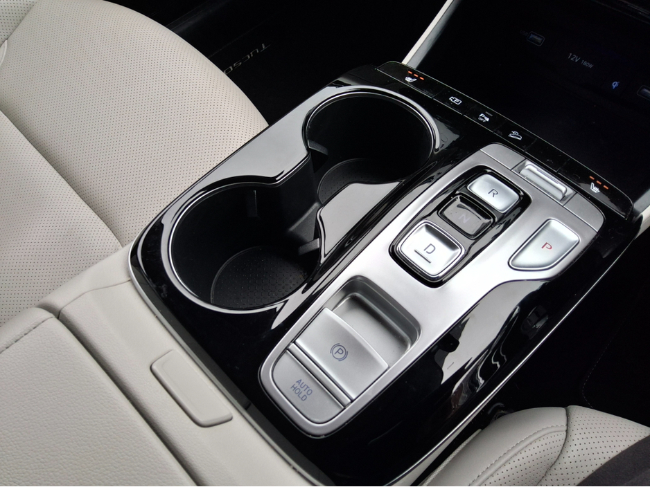 2022 Hyundai Tucson - image 15