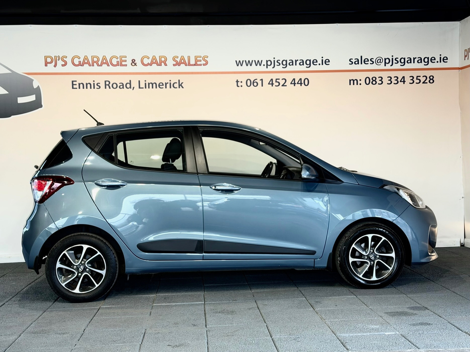 2017 Hyundai i10 - image 4