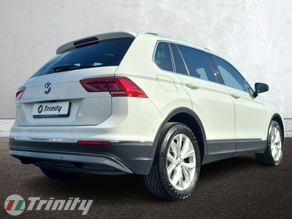 2018 Volkswagen Tiguan - image 18