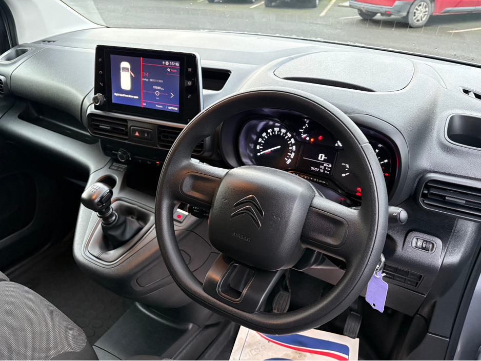 2023 Citroen Berlingo LX BLUEHDI 100 MWB 65 €19,995
