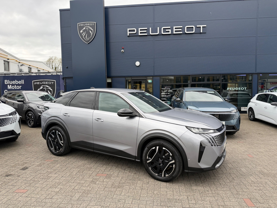 2024 Peugeot 3008 - image 2