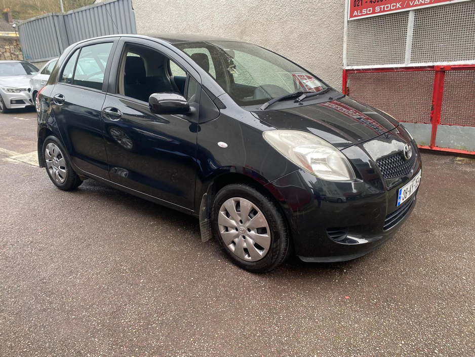 2008 Toyota Yaris - image 15