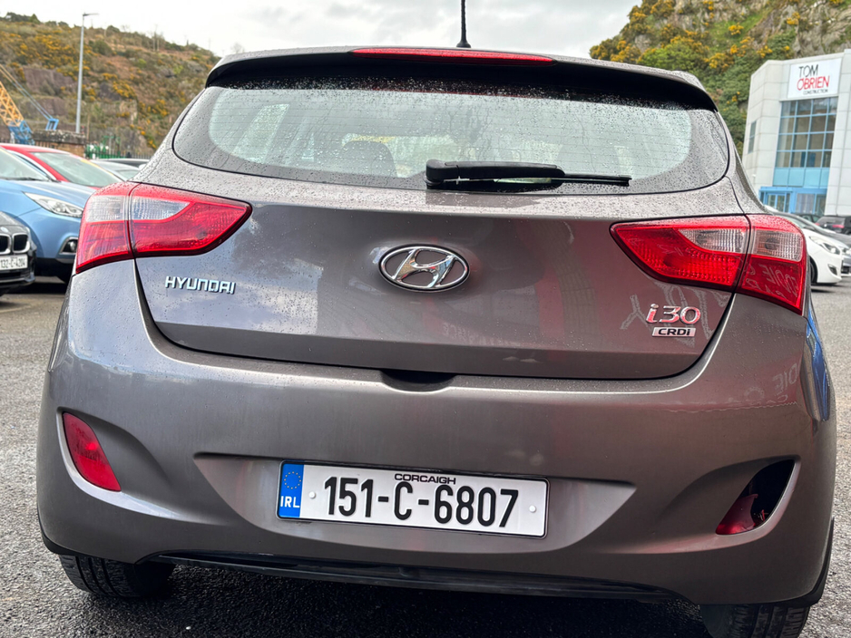 2015 Hyundai i30 - image 15