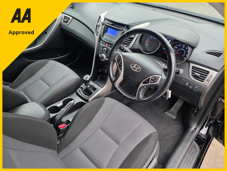 2015 Hyundai i30 - image 9