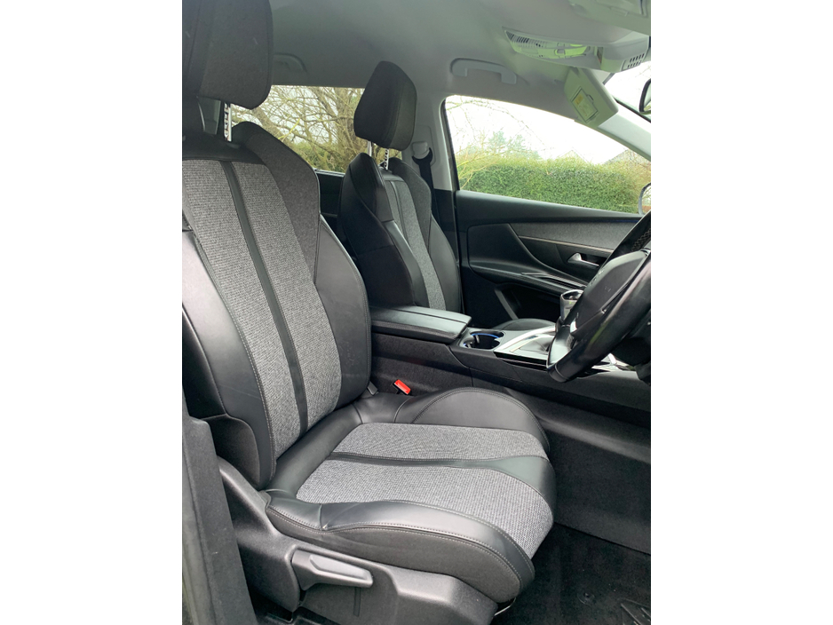 2019 Peugeot 5008 1.5 ALLURE BLUE HDI 130HP S/S 5DR €18,995