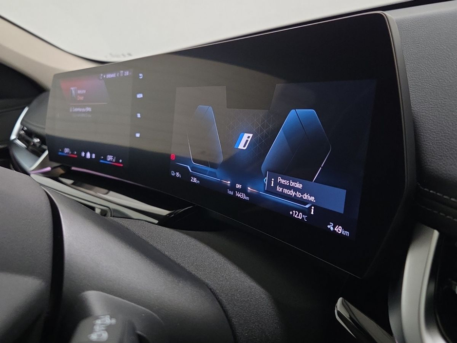 2024 BMW iX1 - image 19