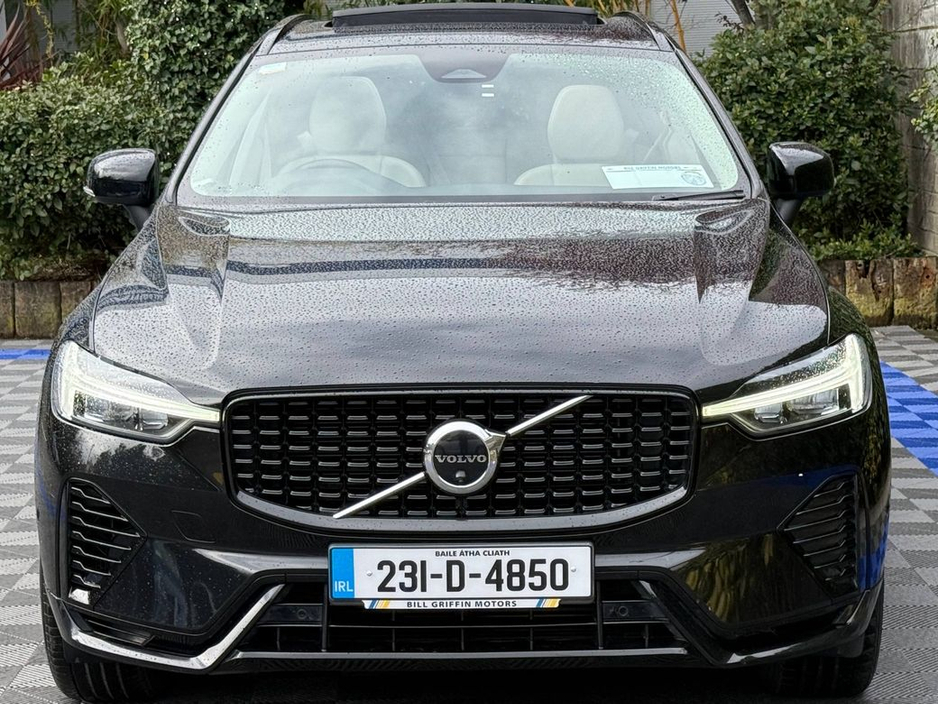 2023 Volvo XC60 - image 16
