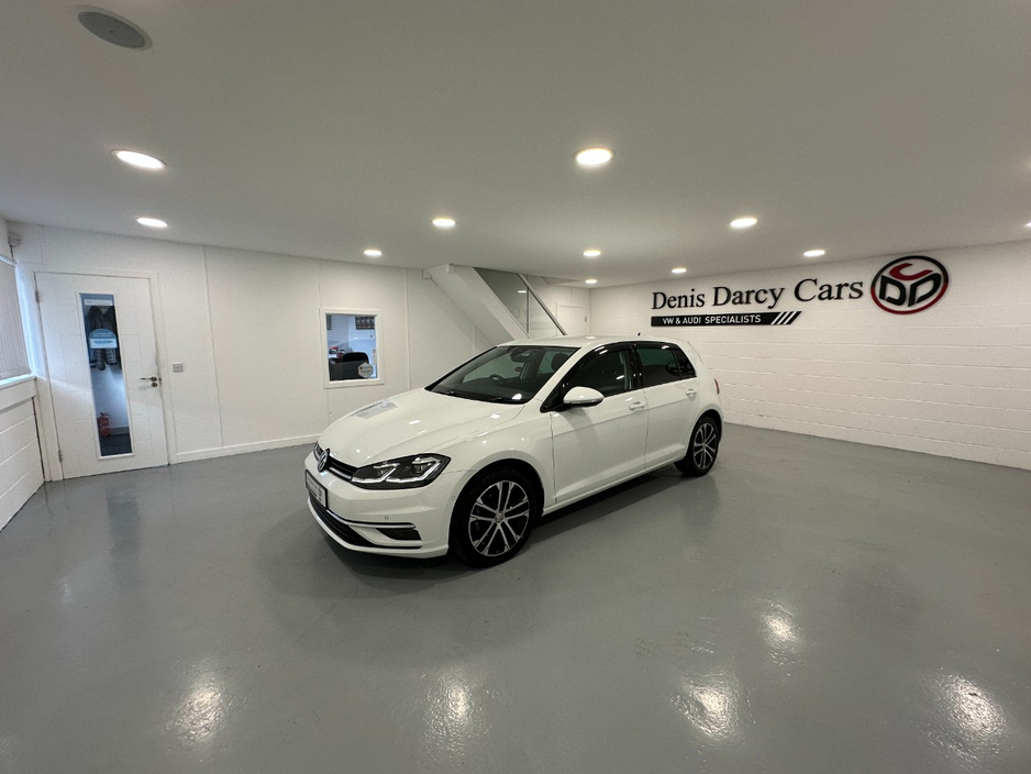 2020 Volkswagen Golf - image 10