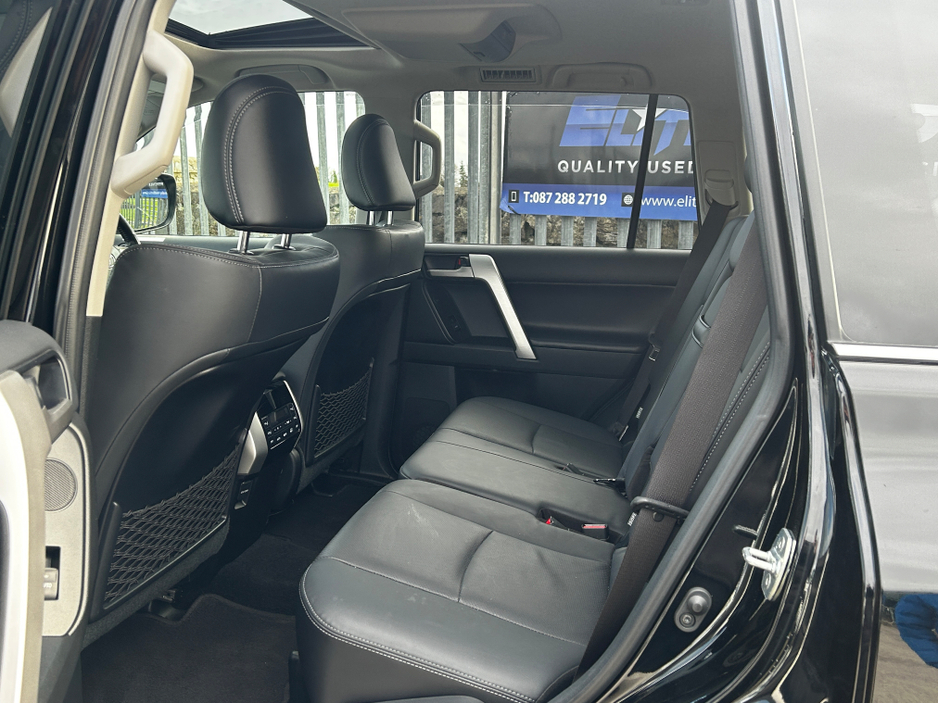 2024 Toyota Landcruiser - image 15