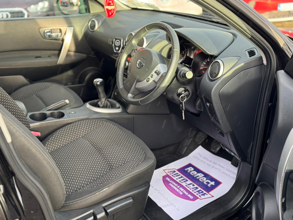2010 Nissan Qashqai 1.6 TOP SPEC LOW KMS €3,499