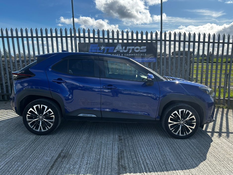 2020 Toyota Yaris Cross - image 7