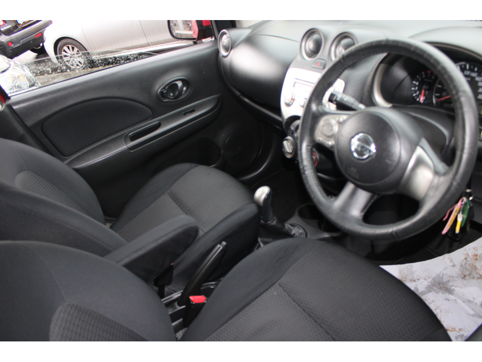 2012 Nissan Micra - image 9
