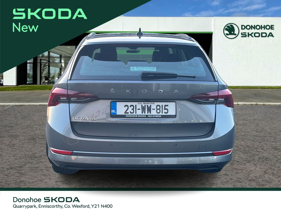2023 Skoda Octavia - image 12