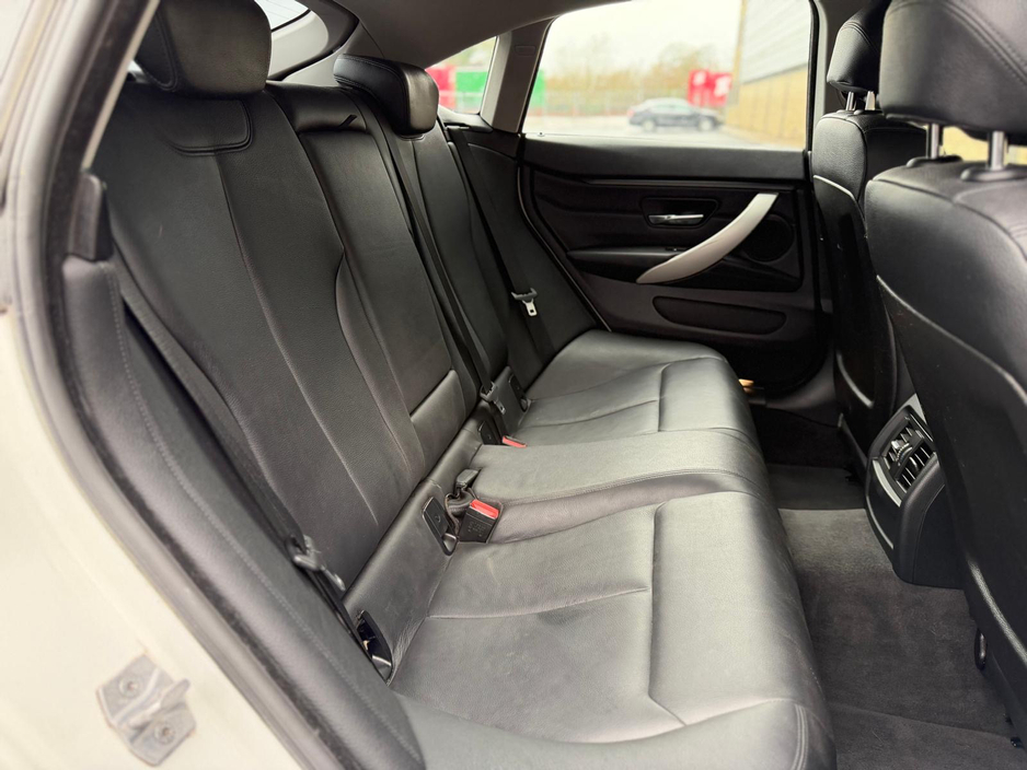 2014 BMW 4 Series - image 25